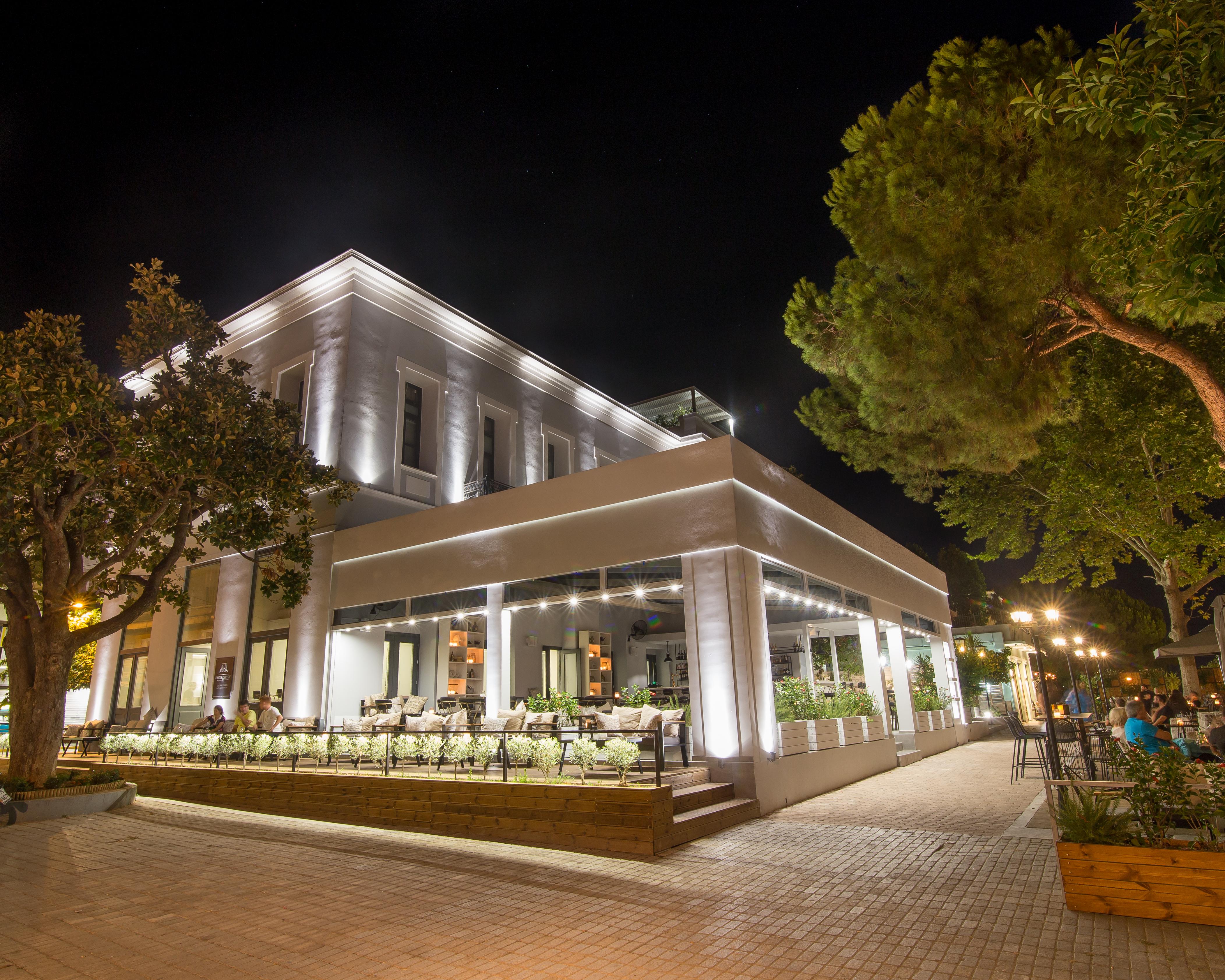 Panellinion Luxury Rooms Kalamata Eksteriør billede