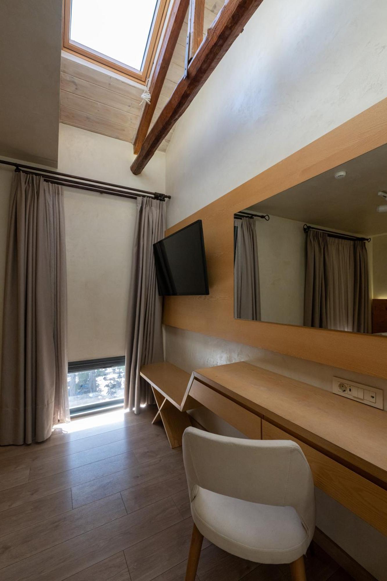 Panellinion Luxury Rooms Kalamata Eksteriør billede